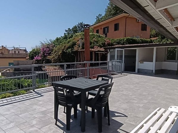 appartamento in vendita a Minturno in zona Scauri