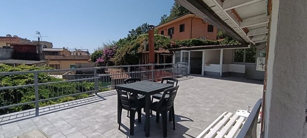 appartamento in vendita a Minturno in zona Scauri