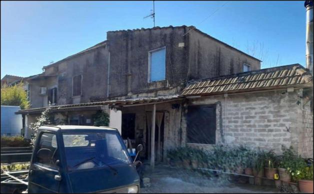 appartamento in vendita a Minturno in zona Scauri