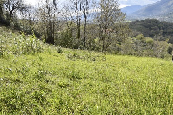 terreno in vendita a Minturno