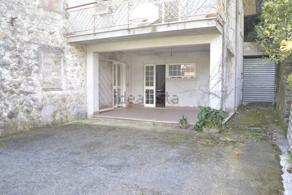 casa indipendente in vendita a Monte San Biagio