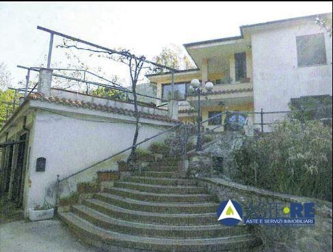 casa indipendente in vendita a Monte San Biagio