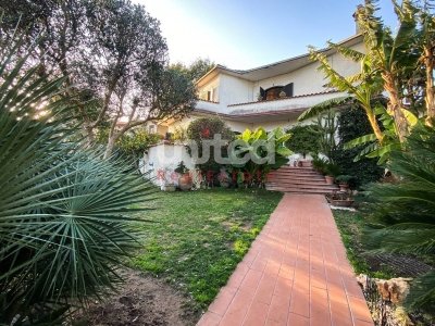 casa indipendente in vendita a Monte San Biagio