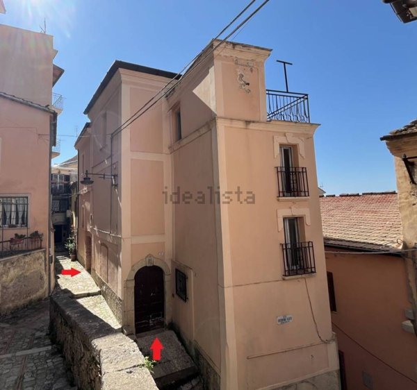 casa indipendente in vendita a Monte San Biagio