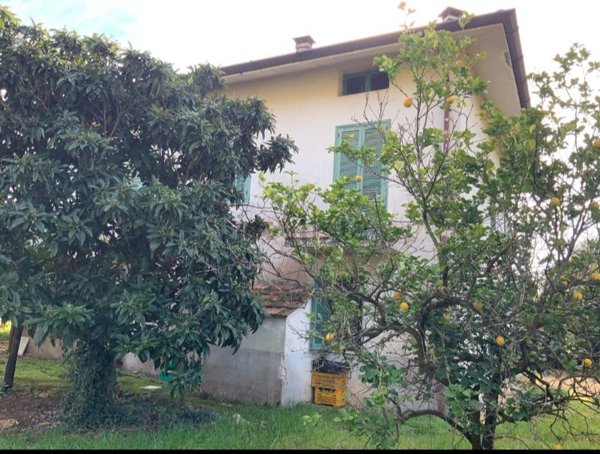 casa indipendente in vendita a Monte San Biagio