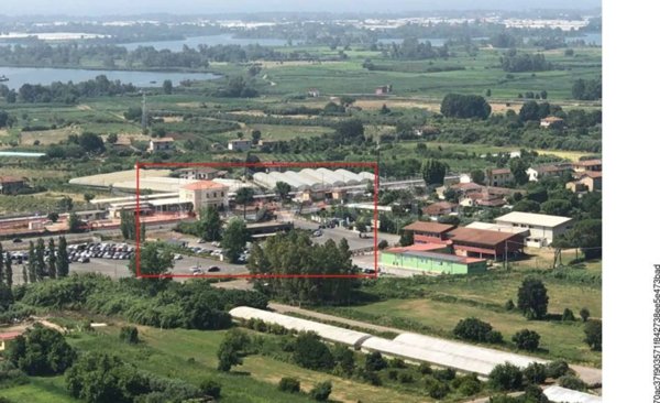 negozio in vendita a Monte San Biagio