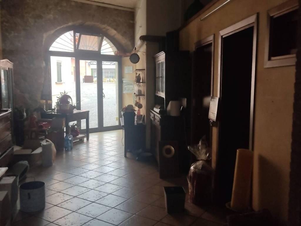 negozio in vendita a Norma