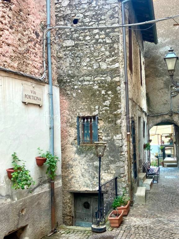 appartamento in vendita a Norma
