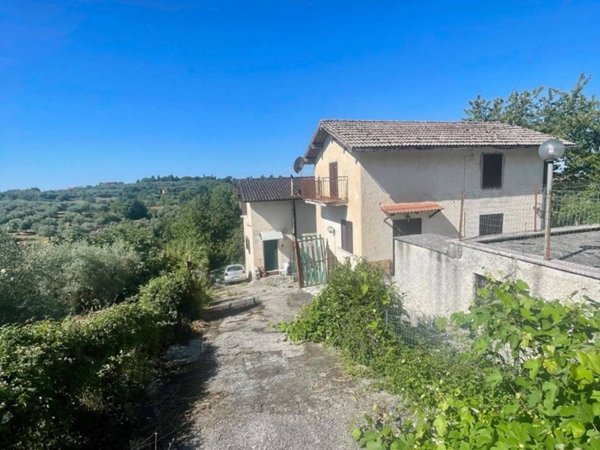 casa indipendente in vendita a Norma
