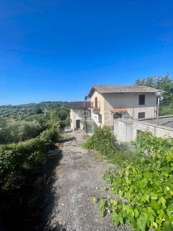 casa indipendente in vendita a Norma