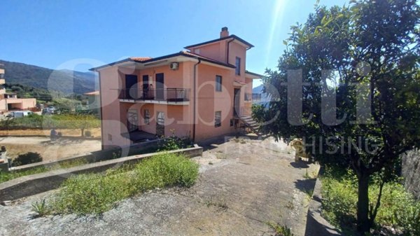 appartamento in vendita a Norma
