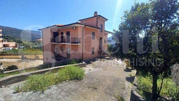 appartamento in vendita a Norma