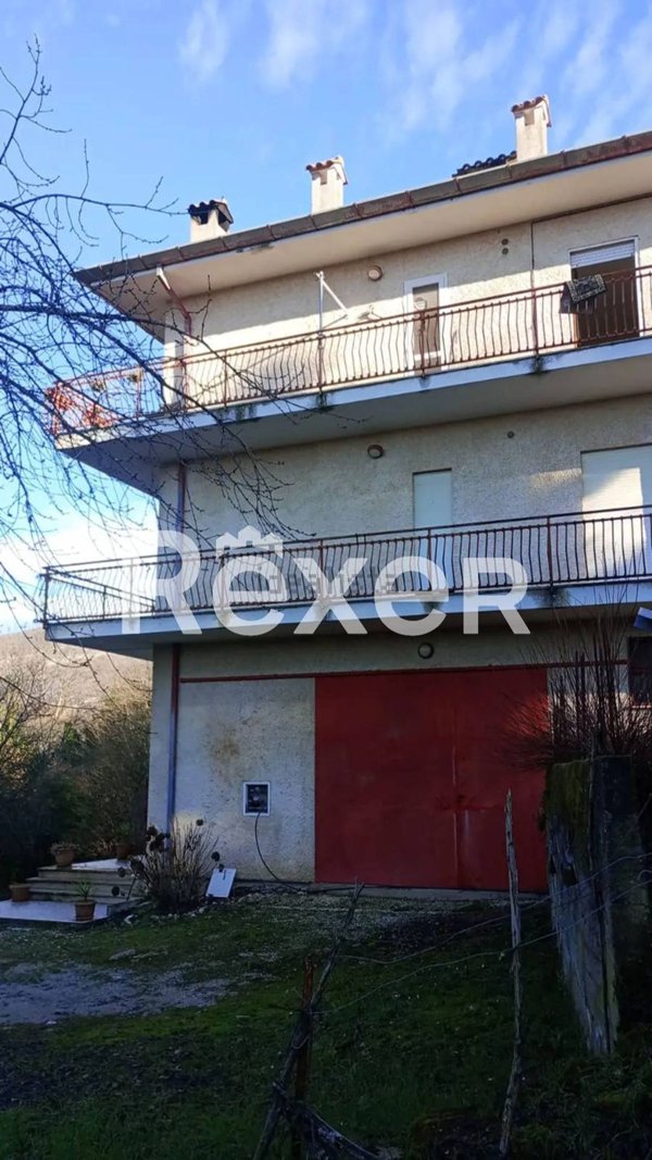 casa indipendente in vendita a Norma