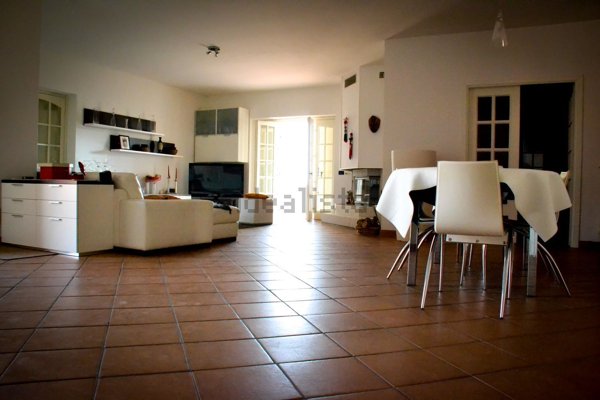 casa indipendente in vendita a Norma