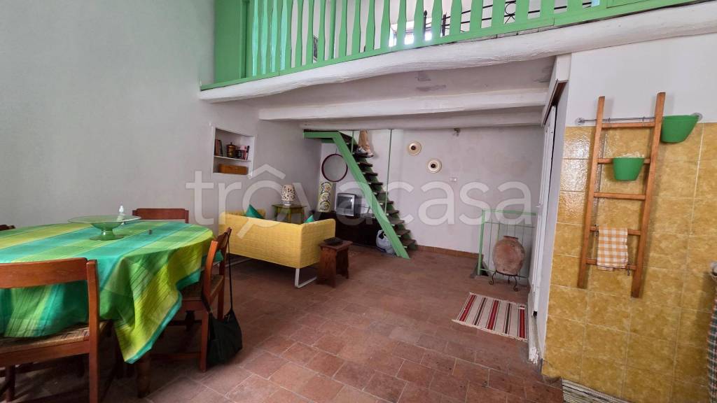 appartamento in vendita a Norma