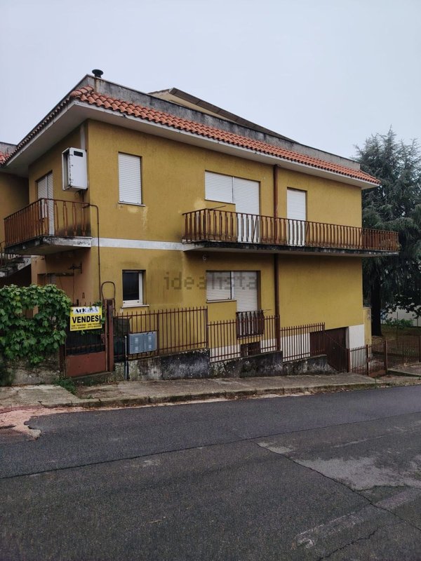casa indipendente in vendita a Norma
