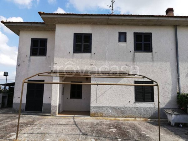 casa indipendente in vendita a Pontinia in zona Quartaccio