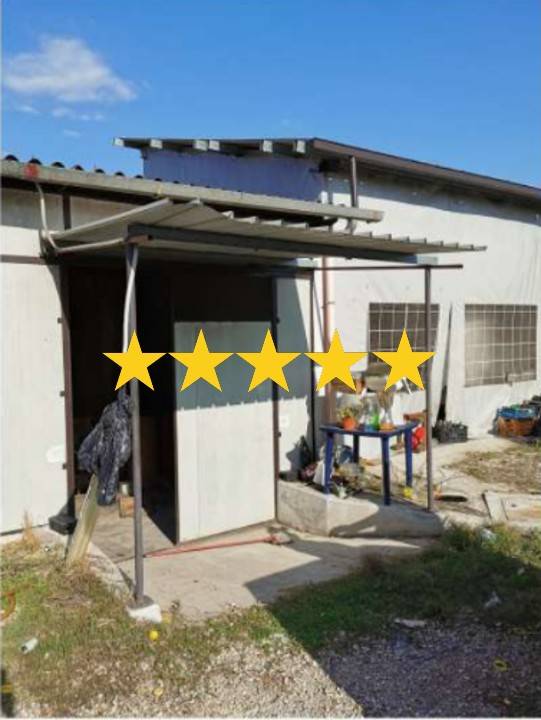 casa indipendente in vendita a Pontinia