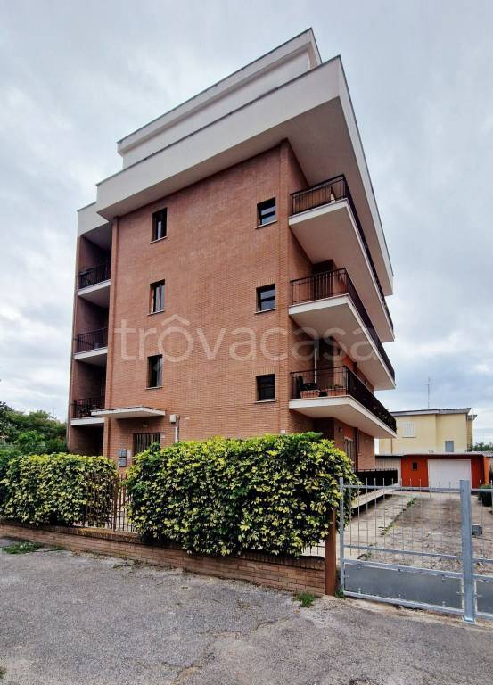 appartamento in vendita a Pontinia