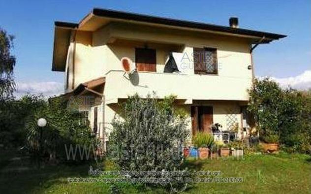 casa indipendente in vendita a Pontinia