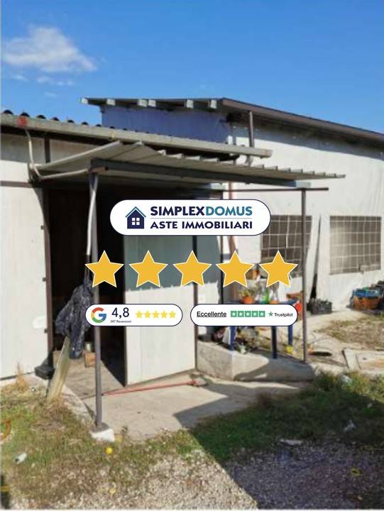 casa indipendente in vendita a Pontinia