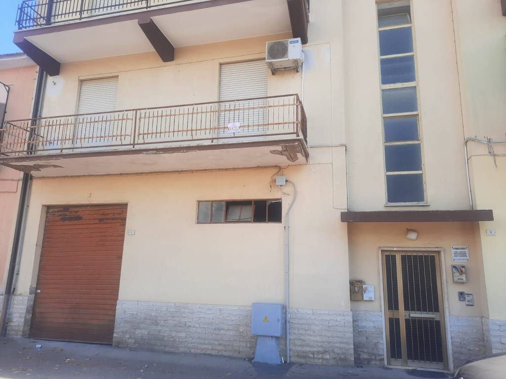 appartamento in vendita a Pontinia in zona Borgo Pasubio