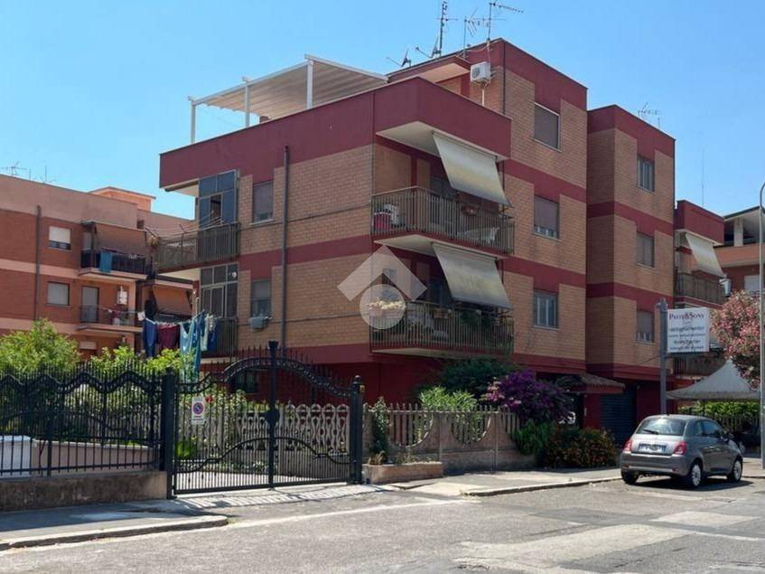 appartamento in vendita a Pontinia in zona Borgo Pasubio