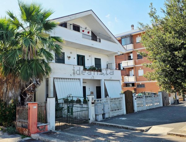 appartamento in vendita a Pontinia in zona Borgo Pasubio