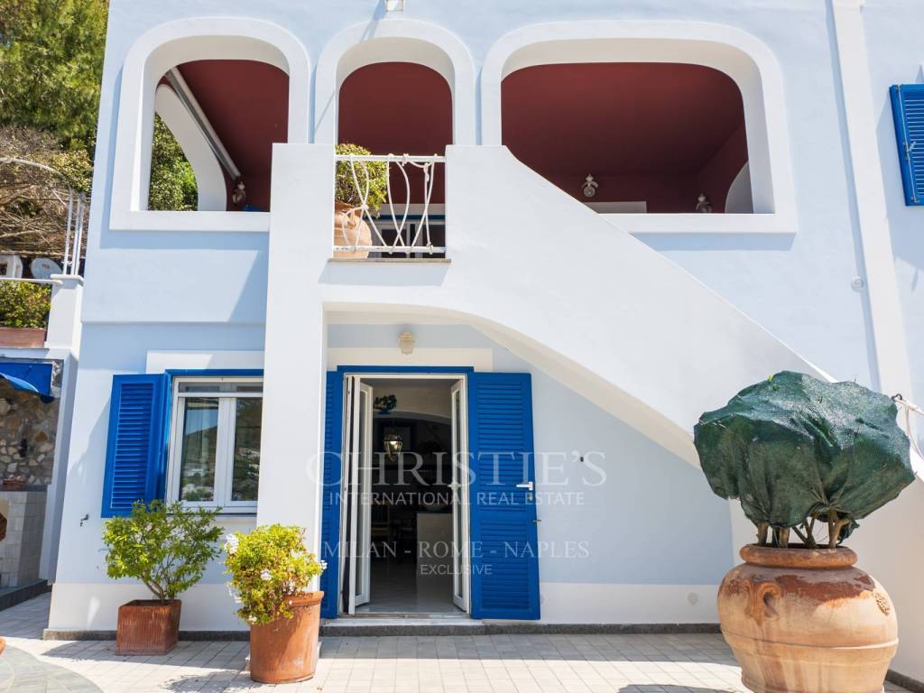 casa indipendente in vendita a Ponza in zona Le Forna