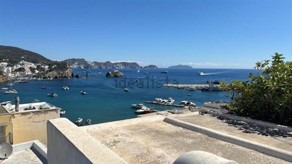 appartamento in vendita a Ponza