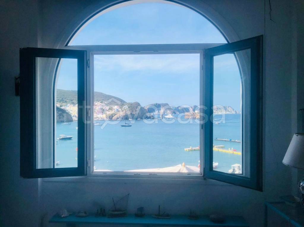 appartamento in vendita a Ponza