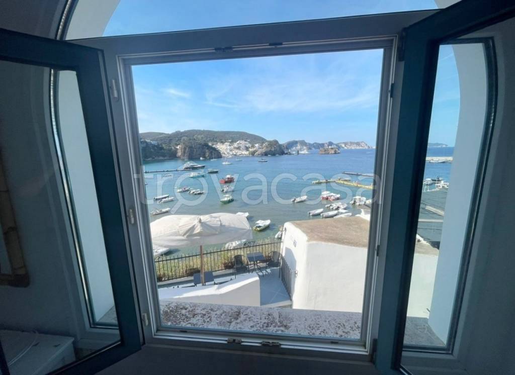 appartamento in vendita a Ponza