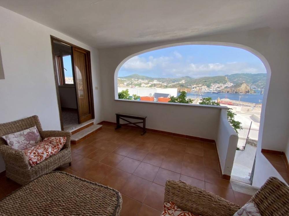 appartamento in vendita a Ponza