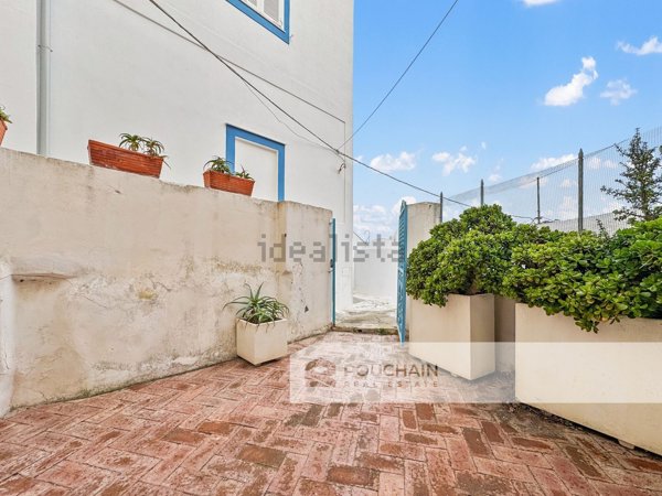 appartamento in vendita a Ponza in zona Giancos