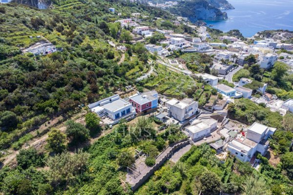 casa indipendente in vendita a Ponza