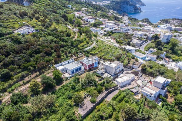 casa indipendente in vendita a Ponza