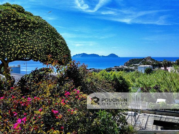 casa indipendente in vendita a Ponza in zona Le Forna