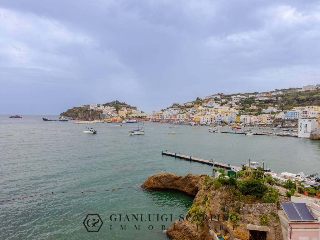 appartamento in vendita a Ponza