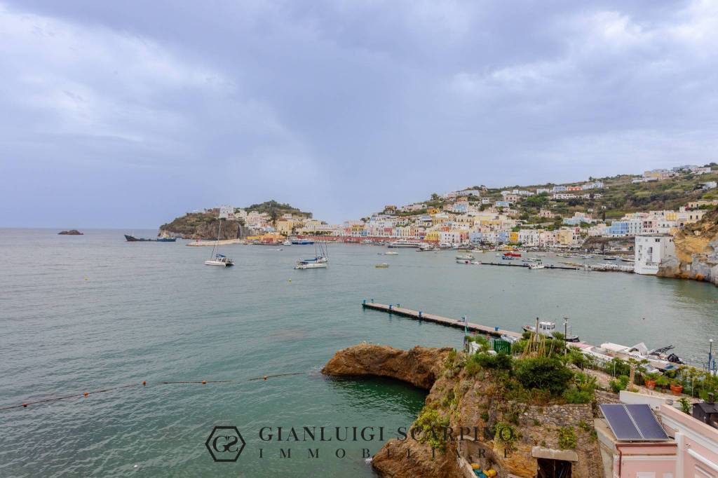 appartamento in vendita a Ponza