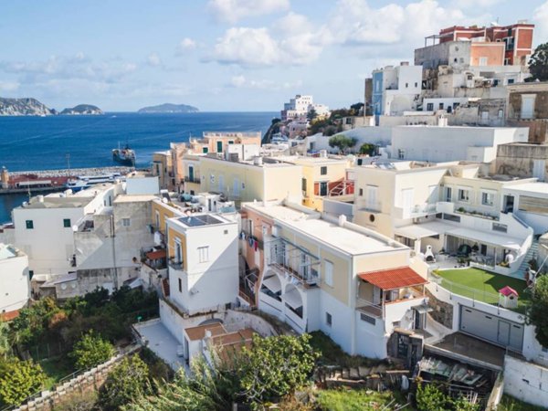 appartamento in vendita a Ponza