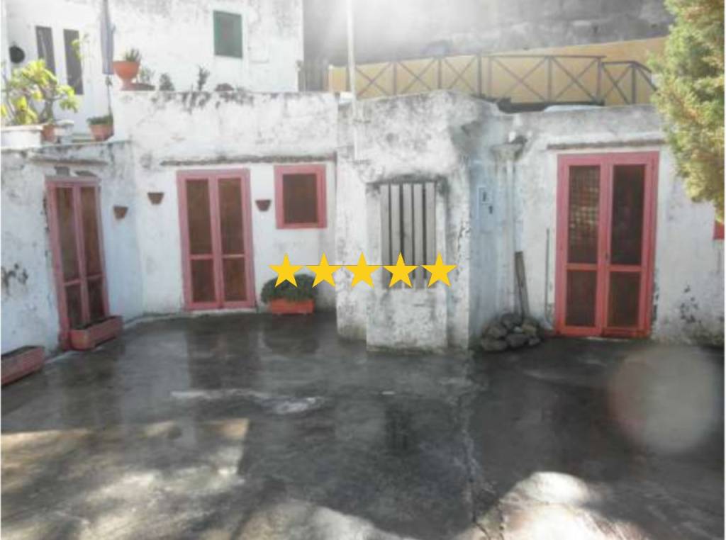 appartamento in vendita a Ponza