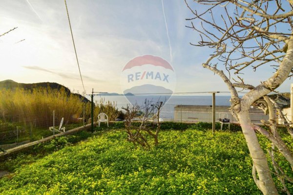 appartamento in vendita a Ponza