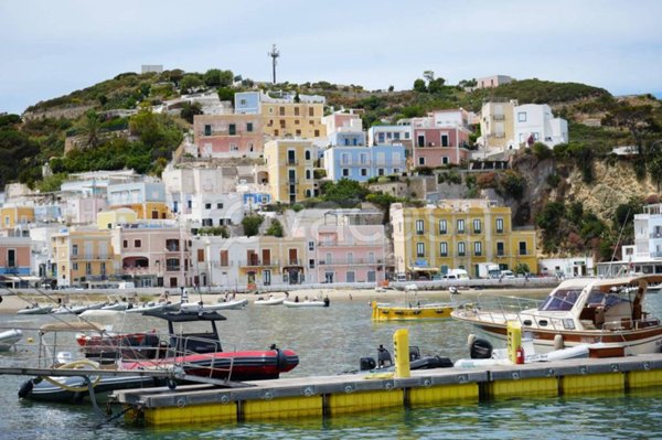 appartamento in vendita a Ponza