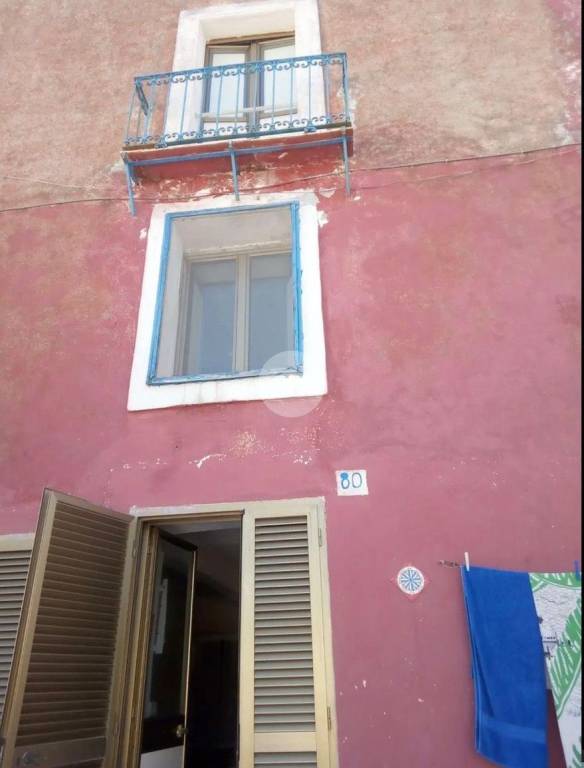 appartamento in vendita a Ponza in zona Campo Inglese
