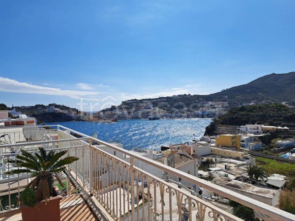 appartamento in vendita a Ponza in zona Santa Maria