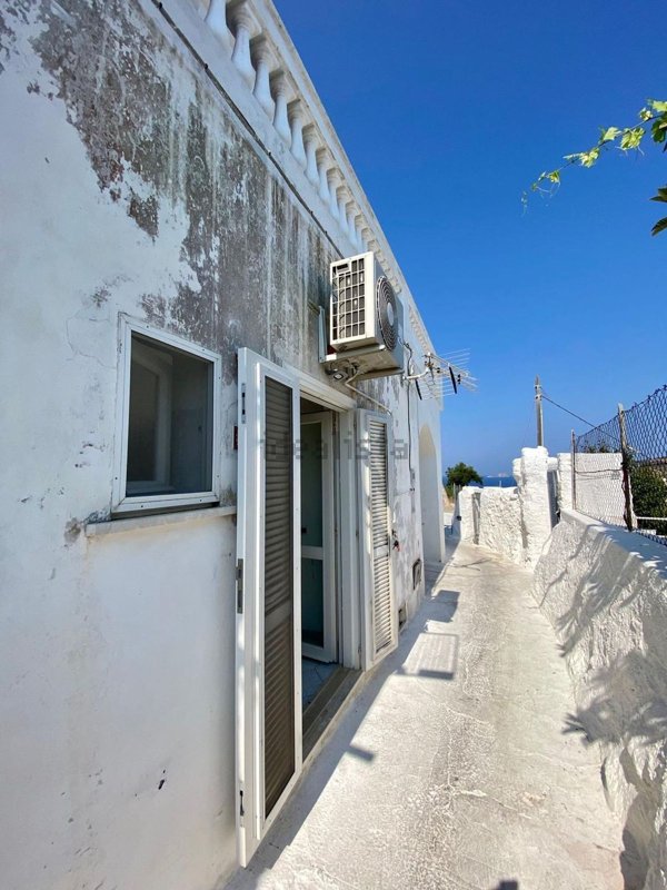 appartamento in vendita a Ponza