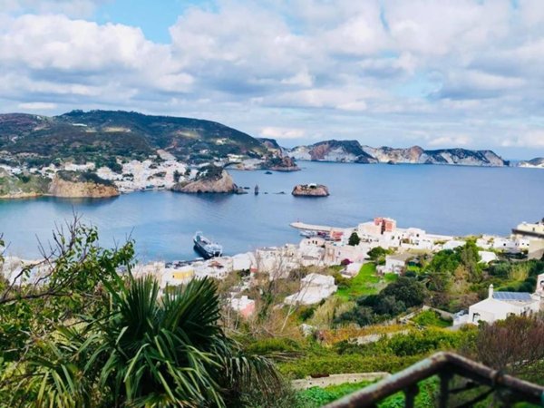 appartamento in vendita a Ponza