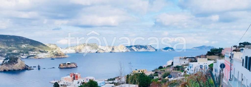 appartamento in vendita a Ponza
