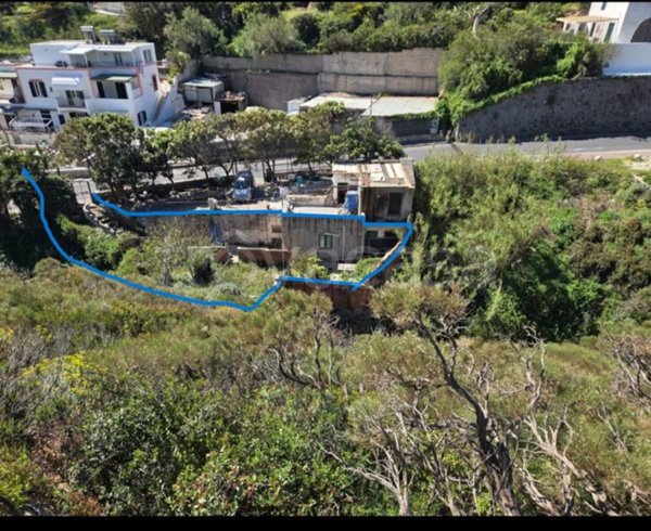 casa indipendente in vendita a Ponza