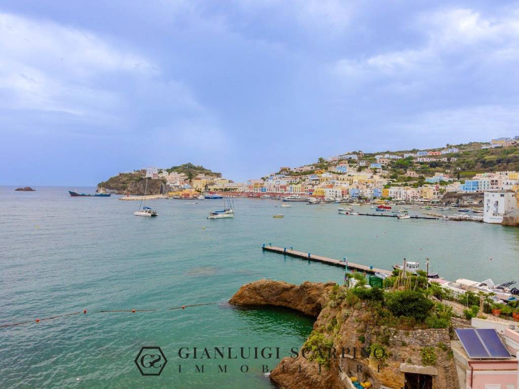 appartamento in vendita a Ponza